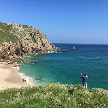 Trengothal Barn Porthcurno Exterior foto