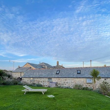 Trengothal Barn Porthcurno Exterior foto