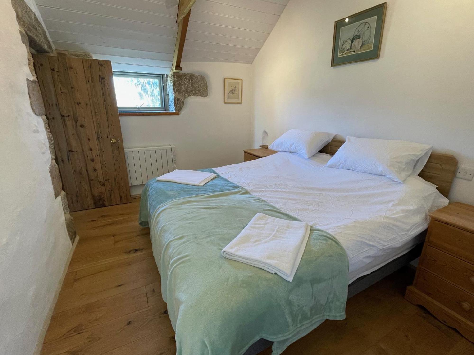 Trengothal Barn Porthcurno Exterior foto