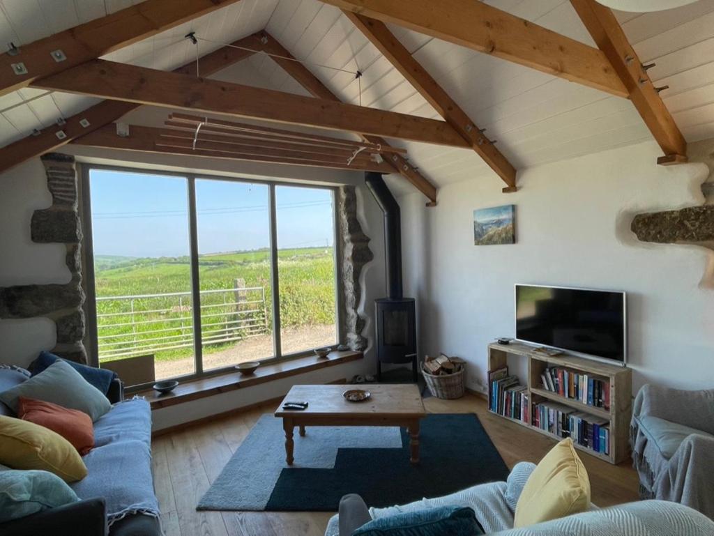 Trengothal Barn Porthcurno Exterior foto